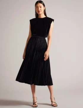 GJILL Midi Skirt