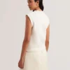RONDHER Rose Button Wool Knit Tank Top