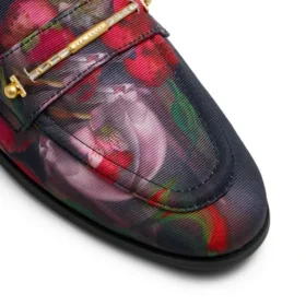 ZOLA ICON Floral Print Textured Mule Loafers